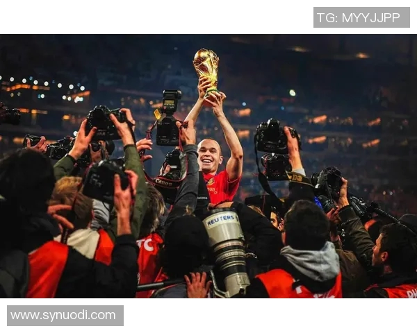 马丁内斯的传奇旅程与足球生涯的辉煌成就探讨